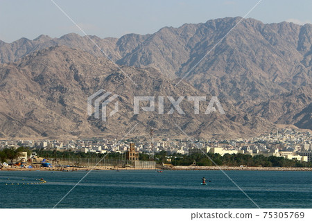 mountain, landscape, desert 75305769