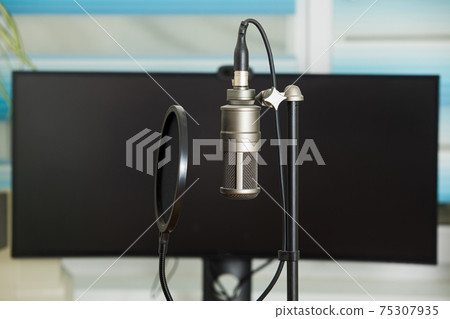 The professional microphone and other studio equipment for live broadcasting 75307935