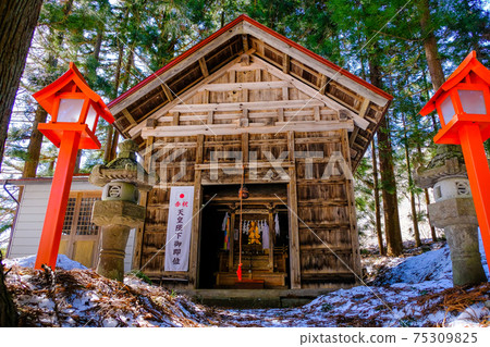 Tokura Takeson Shrine main shrine Tokura Takeson Shrine main shrine 75309825