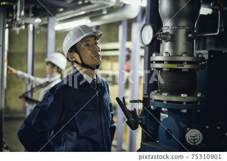 Business maintenance inspection male 75310901