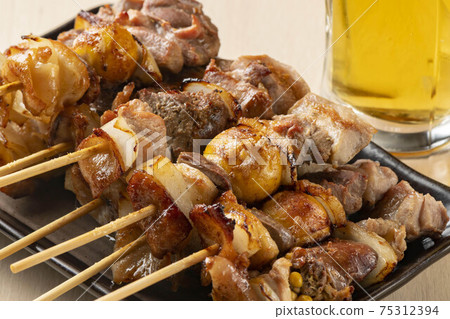 美味的木炭烤雞 75312394