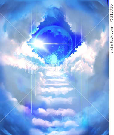 通往天堂，陽光和行星在藍藍的天空中閃耀的雲樓梯 75313330