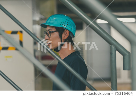 工廠 男人 男 75316464