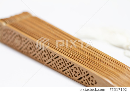 Chinese sandalwood fan, sandalwood fan [white background] 75317192