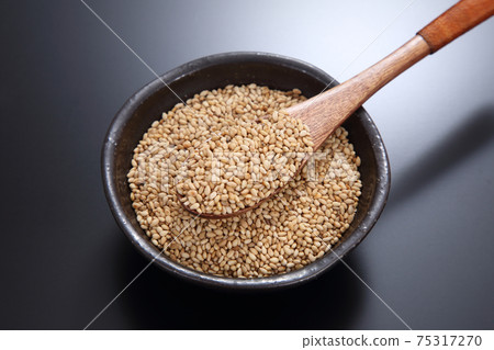 roasted sesame  75317270