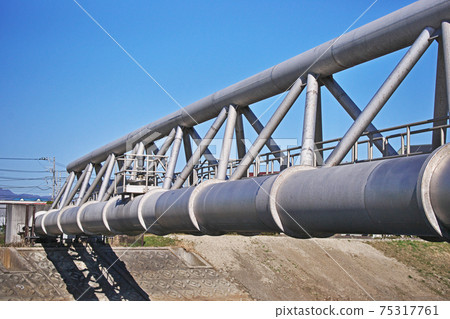 Suidobashi passing over the river Suidobashi passing over the river 75317761