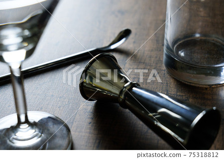 Major cup and cocktail glass Major cup and cocktail glass 75318812