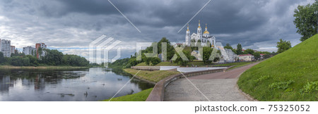 church and the historical part of the city of Vitebsk. 75325052