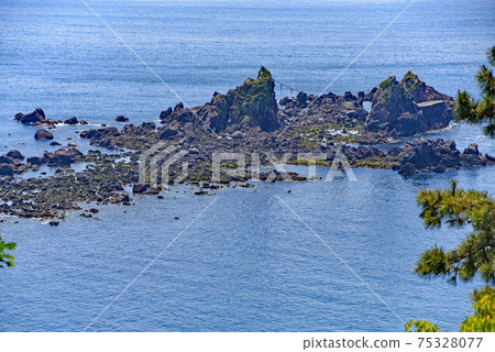 Manazuru Mitsuru Ishi sea coast 75328077