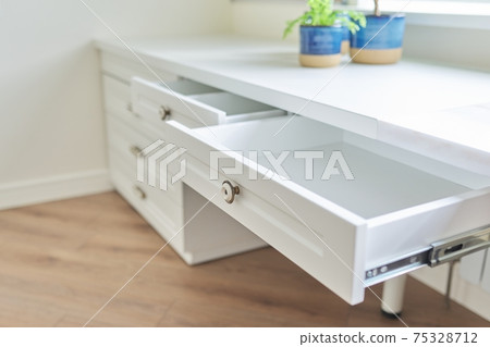 Furniture, white table, open top secretaire drawer. 75328712
