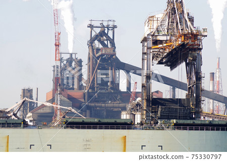 水島鋼鐵廠的高爐視圖 75330797