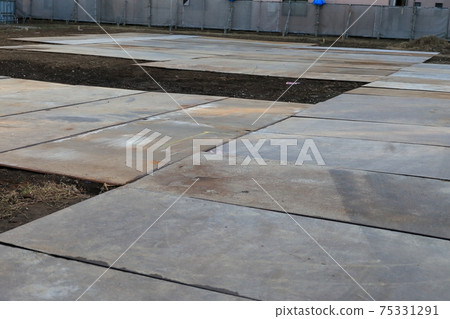 施工現場地板鐵板 施工現場地板鐵板 75331291