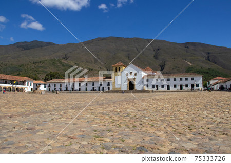 Main square of Villa de Leyva city located on the Boyaca department in Colombia 75333726