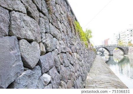 Meganebashi Heart Stone Nagasaki 75336831
