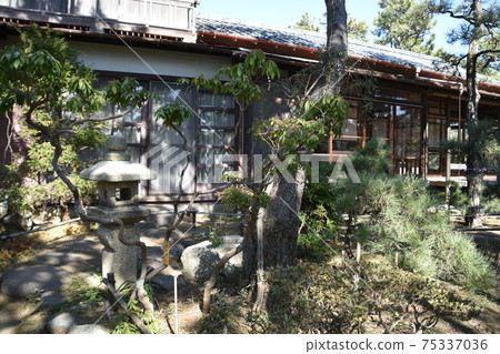 Former Himuro family house owner in Chigasaki City Himuro Tsubaki Garden 75337036