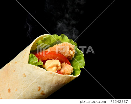 Classic tortilla wrap roll with grilled chicken Classic tortilla wrap roll with grilled chicken 75342887