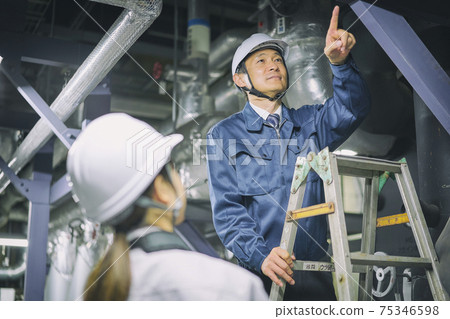 Business maintenance inspection male 75346598