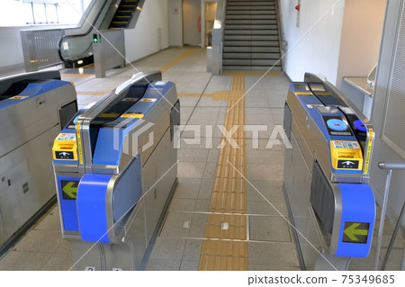 連尼摩站檢票口（愛知縣長久手市連尼莫Koen-Nishi站） 75349685