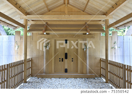 Ise Jingu Naiku Bekkyu Tsukiyomi-no-miya (Tsukiyomi-no-miya) Ise Jingu Naiku Bekkyu Tsukiyomi-no-miya (Tsukiyomi-no-miya) 75350542