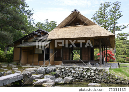 Katsura Rikyu Song Shinkintei 75351185