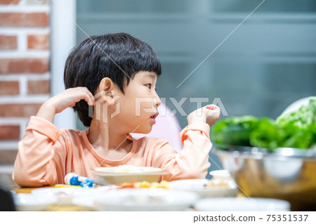 兒童生活方式健康 兒童生活方式健康 75351537