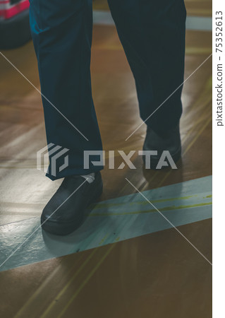 工廠 男人 男 75352613