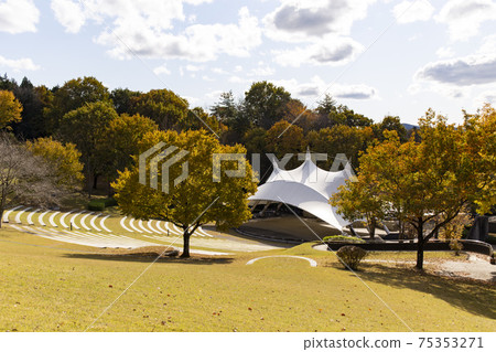 間藝術森林公園戶外音樂會廣場 75353271