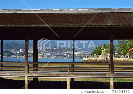 廣島縣宮島/嚴島神社的風景 廣島縣宮島/嚴島神社的風景 75354571