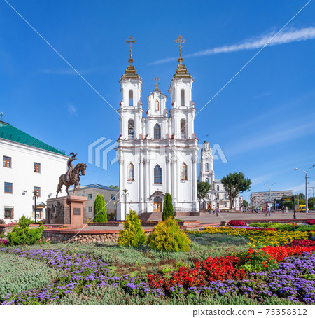 Voskresenskaya church in Viciebsk, Belarus Voskresenskaya church in Viciebsk, Belarus 75358312