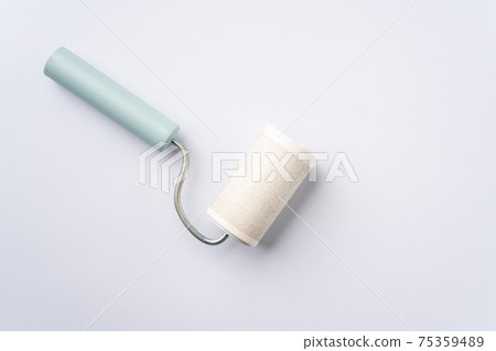 Adhesive carpet cleaner with dust Adhesive carpet cleaner with dust 75359489