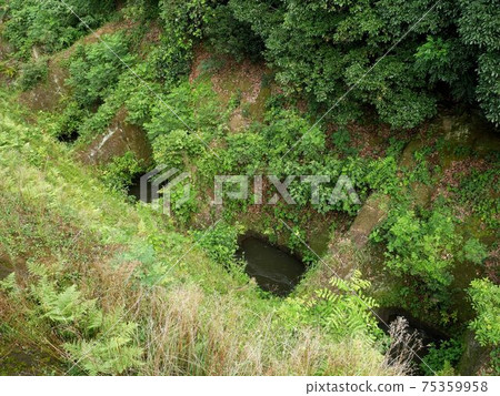 熊本縣菊陽町的歷史遺跡“花栗出” 熊本縣菊陽町的歷史遺跡“花栗出” 75359958