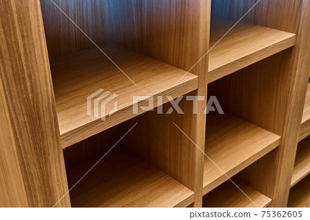 Oak veneered mdf wardrobe. Details wood production Oak veneered mdf wardrobe. Details wood production 75362605