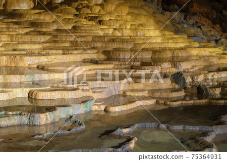 Magnificent underground palace Akiyoshido Magnificent underground palace Akiyoshido 75364931