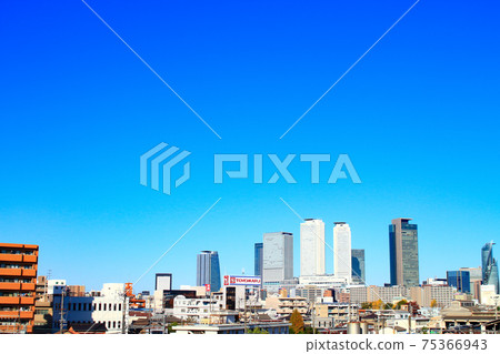 名古屋市名古屋站前的摩天大樓風光 名古屋市名古屋站前的摩天大樓風光 75366943