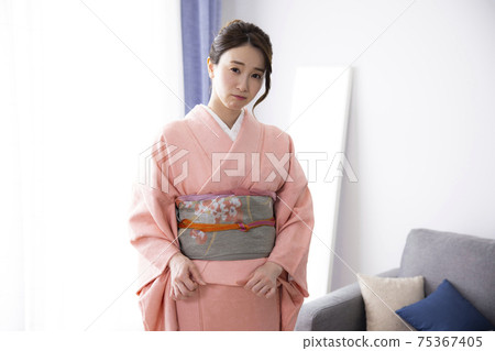 網上更衣和服 網上更衣和服 75367405