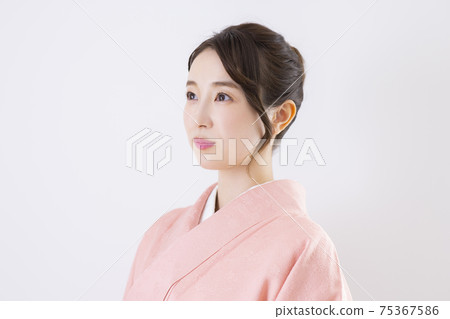 和服女性 75367586