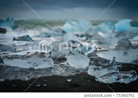 Jokulsárlón glacier lake glacier (Iceland) 75368761