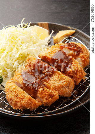 Sour cut crab with sauce 75369090