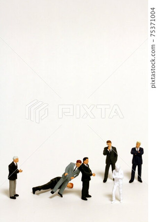 Persons stumble against phone user who stumbles in front of a smartphone user Persons stumble against phone user who stumbles in front of a smartphone user 75371004