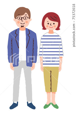 A smiling couple whole body 75372018