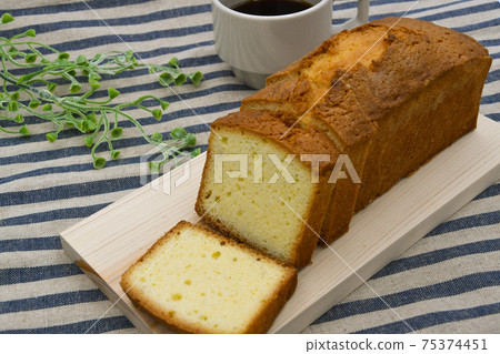Pound cake handmade Pound cake handmade 75374451