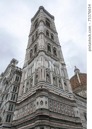 大教堂大教堂 75376654