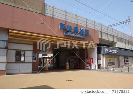 JR side exit of Nishitetsu-Kashii Station, Higashi-ku, Fukuoka 75378851