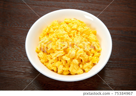 Fried egg Fried egg 75384967