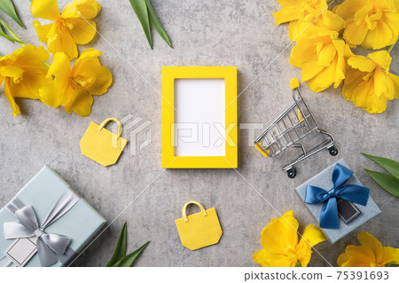 Mother's Day Bouquet Shopping Yellow Gray Mother's Day shopping 母の日 カーネーション Mother's Day Bouquet Shopping Yellow Gray Mother's Day shopping 母の日 カーネーション 75391693