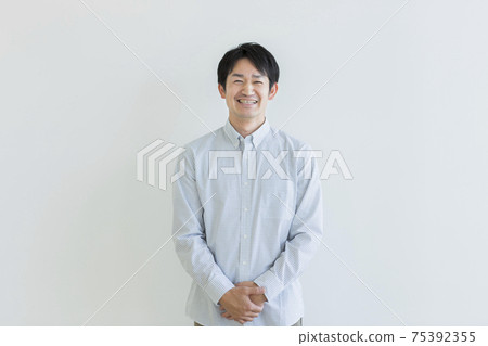 中年男性 中年男性 75392355
