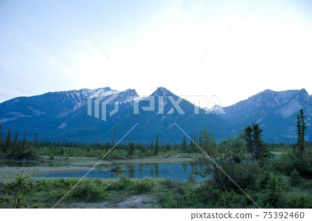 Spring Canadian Rockies evening jasper view (Canada) 75392460