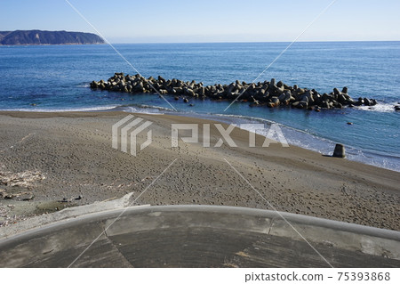 重建的菊房浦很美 重建的菊房浦很美 75393868