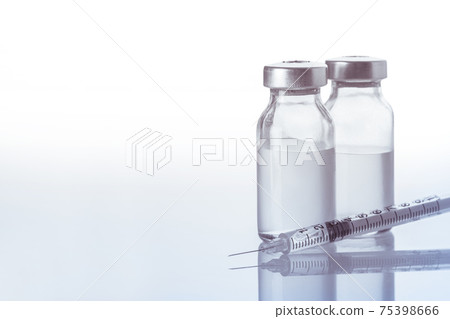 syringe and medicine bottle syringe and medicine bottle 75398666