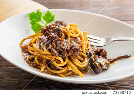Beef Stroganoff-style pasta Beef Stroganoff-style pasta 75398710
